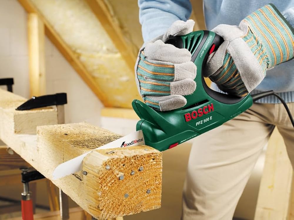 ボッシュ　電動のこぎり Amazon | BOSCH(ボッシュ) 電気のこぎり〔PFZ500E〕 | レシプロソー